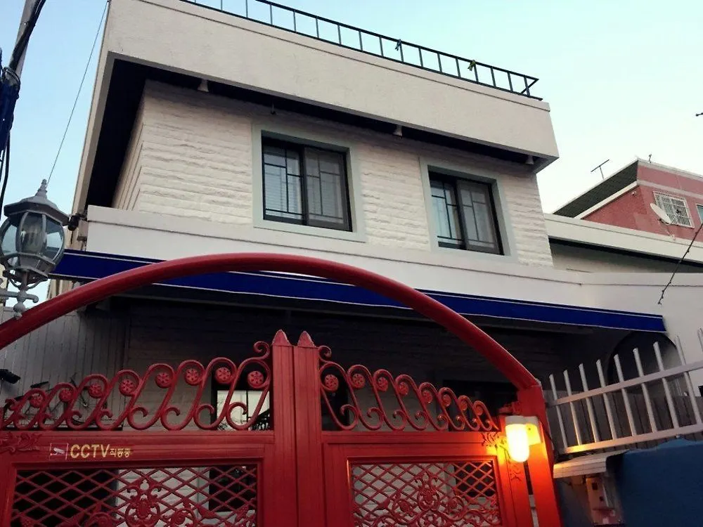 Gwangalli Guesthouse Jnehouse - Hostel Busan
